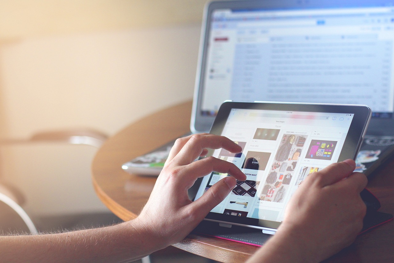entdecken sie die neuesten entwicklungen in der digitalen technologie! erfahren sie, wie innovative lösungen unsere lebensweise revolutionieren und unternehmen transformieren. tauchen sie ein in die welt der digitalen zukunft.
