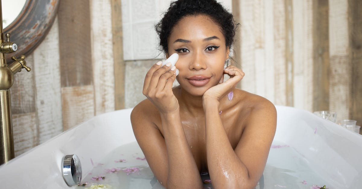 Wie definiert man feminine Looks im modernen Stil?