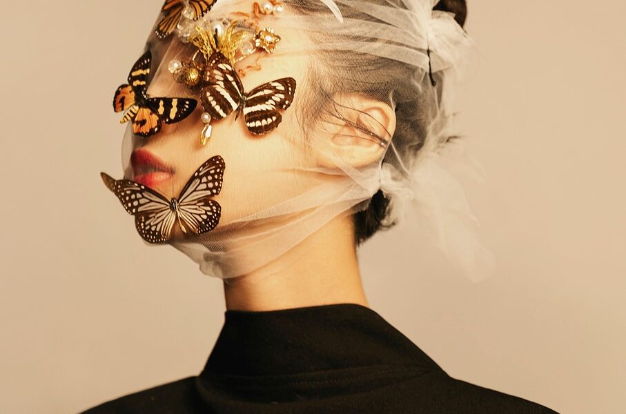 entdecken sie die kunst des minimalismus: weniger ist mehr, klar strukturierte r&auml;ume und ein bewusster lebensstil f&uuml;r mehr ruhe und fokus.